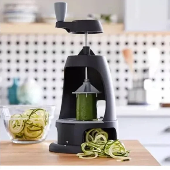 Pampered Chef Veggie Spiralizer - Picture 1 of 7